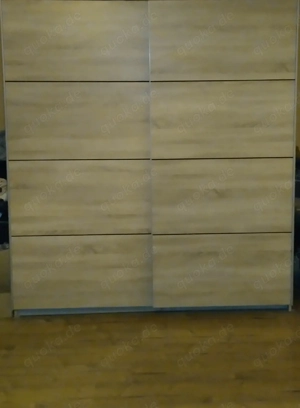 Schlafzimmer Schrank zu Abgabe.