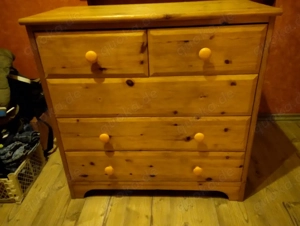 Zwei Kommoden zu verkaufen. Bild 2