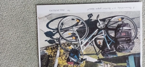 Tourenräder mit Zubehör Satteltaschen usw.