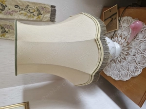 Porzelanlampe sehr gut erhalten