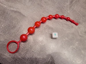 Gebrauchtes Sexspielzeug - Analkette + Überraschung 