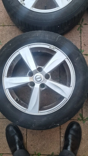 4 gebrauchte Alufelgen original Volvo  7J x 16 x 50 Bild 2