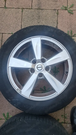 4 gebrauchte Alufelgen original Volvo  7J x 16 x 50 Bild 5