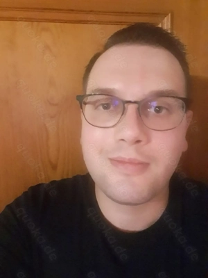 Er sucht Sie zum Binden und zukünftigen Familie gründen 