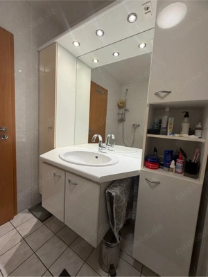 Badschrank zu verschenken