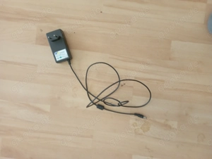 Ich habe einen Fernseher zu Verkaufen. Bild 3