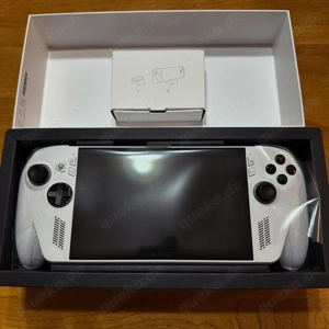 Neue Xbox  ASUS ROG Ally X mit seinem Zubehör  Bild 2
