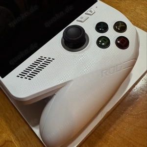 Neue Xbox  ASUS ROG Ally X mit seinem Zubehör  Bild 4