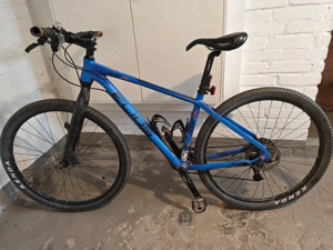 Ich verkaufe ein MTB Elios vom Typ Hardtail, 10 Jahre alt.