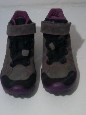 halbe hohe Schuhe grau lila mit Klettverschluss größe 38