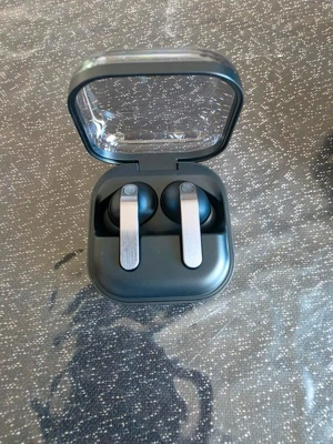 Samsung Galaxy Buds4 Pro schwarz   neu (nur einmal getestet)