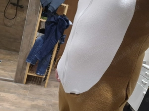 Begleitung für Therme, Spa oder Tantramassage  Bild 2