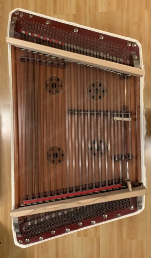 Gebrauchtes Cimbalom, spielbereit, nur Abholung
