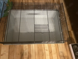 Hamsterkäfige mit Röhren