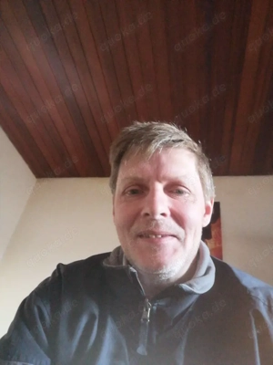 Netter Er 49 Jahre sucht Sie + Ihn