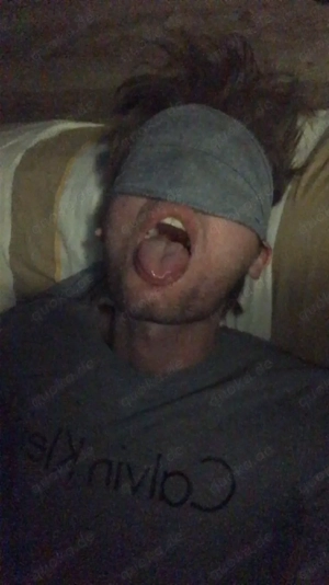 Alexander (27) bietet Muchi Massage 