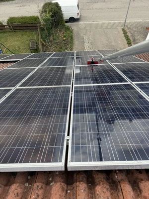 Solarreinigung ab 99     Photovoltaik Reinigung   Mehr Strom für Ihre Anlage