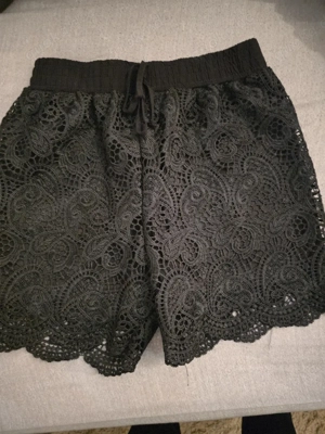 damen shorts Bild 4
