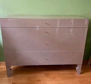 Schubladenkommode