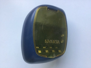 Varta Easy Energy Plug Charger Akku Ladegerät 