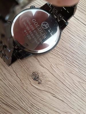 Neue Armbanduhr schwarz   ungetragen Bild 3