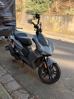 Mofa Roller vom Hersteller Burnout Modell BAD S