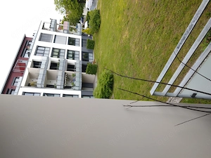 für     intgrier bare Studentin   oder Auszubildene  ab 21Jahren   mitwohnmöglichkeit  im  Hegau    Bild 3