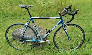Rennrad TREK 1500 SLR, Metallic-Blau, Top-Zustand, fahrbereit