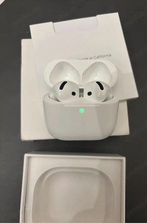 Apple AirPods (4. Generation)