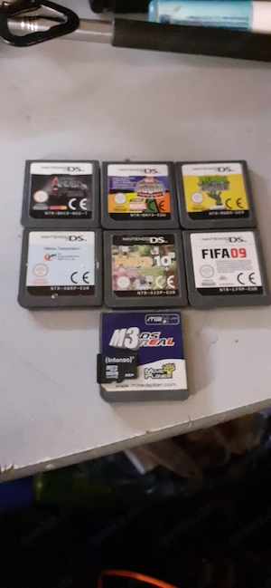 6 Nintendo DS spiele und eine M3 karte mit einer 4GB sd speicher karte 
