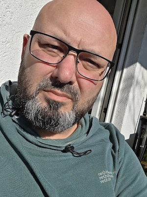 Mann (46 Jahre) sucht ältere Frau 