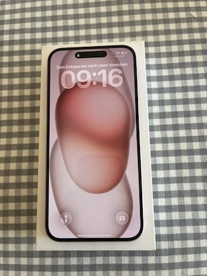 Apple iPhone 15 Pink funktioniert sehr gut mit 128GB + verpakung