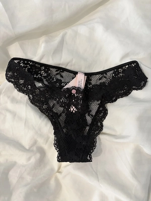 Getragene Höschen einer Hijabi