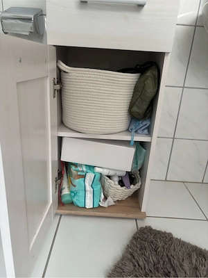Badezimmerschrank