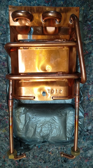 Bosch   Junkers Innenkörper - Wärmetauscher 87054062610 f. W125k