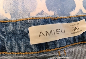 Jeans Shorts mit Spitze hellblau vintage used look