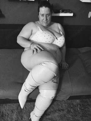 Wahrheit oder Pflicht - dein sexy online Spiel!! (Cam, Tele, Chat...)