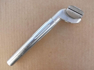 Vintage Stronglight Sattelstütze, fluted, 24.0 oder 24.2 mm. TOP.