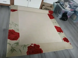 Bodenteppich Blumen drauf