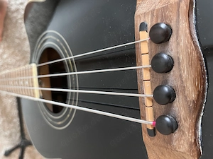 Akustik Bassgitarre mit Tonabnehmer Bild 2