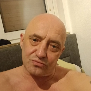 Putzsklave zum Diensten  Bild 2
