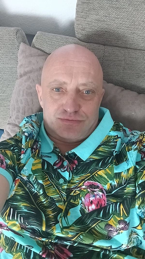 Sklave Sucht Herrin als Eigentum 24 7 h