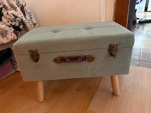 Truhen in verschiedenen größen 