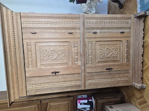 Eichenschrank 