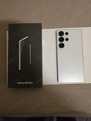 verkaufe hier ein samsung galaxy s25 ultra in Whitesilver neu 