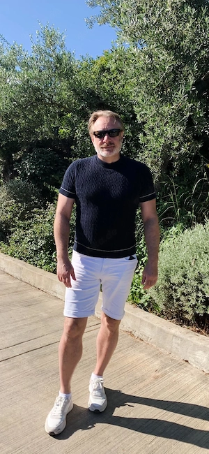 Erfahrener Gentleman sucht diskrete Zweisamkeit