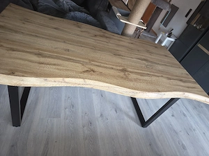Tisch - Baumkantentisch, Eiche Nachbildung