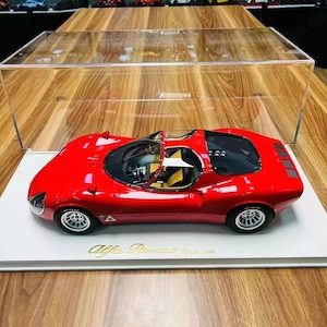 18 Maßstab Alfa Romeo Tipo 33 IN Rot Auf Leder Basis Limitiert Auf 33 Teile Bild 2