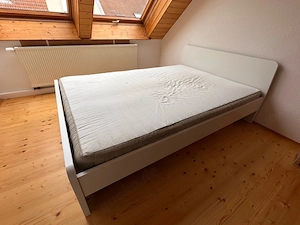 Ikea Bett Askvoll (140x200 cm) inkl. Lattenrost