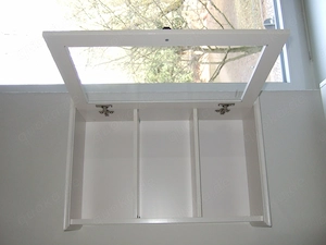 Schmuck-Hängeschrank Malling von Jysk, Glastür, 2 Böden   3Fächer, H 60 cm, T 19 cm, 40 cm, weiß Bild 2